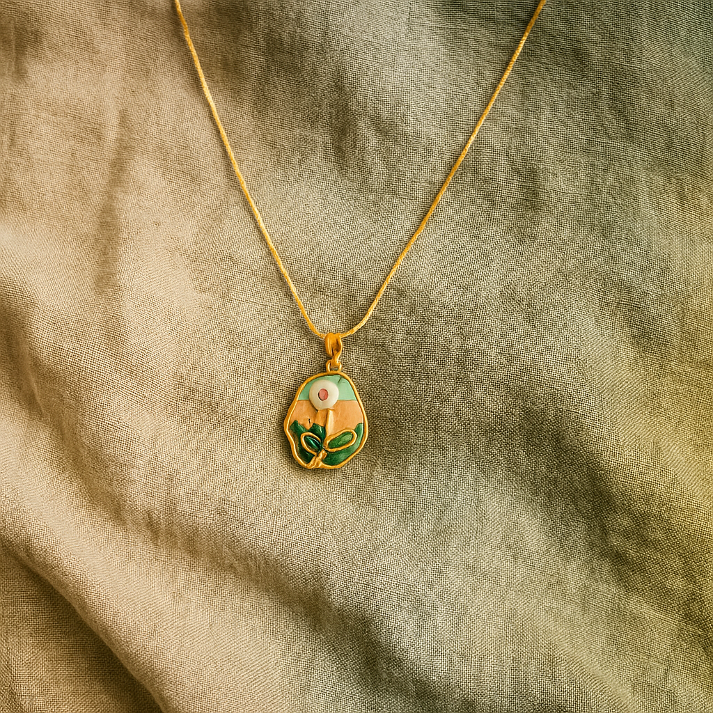 Flaw Aura Necklace