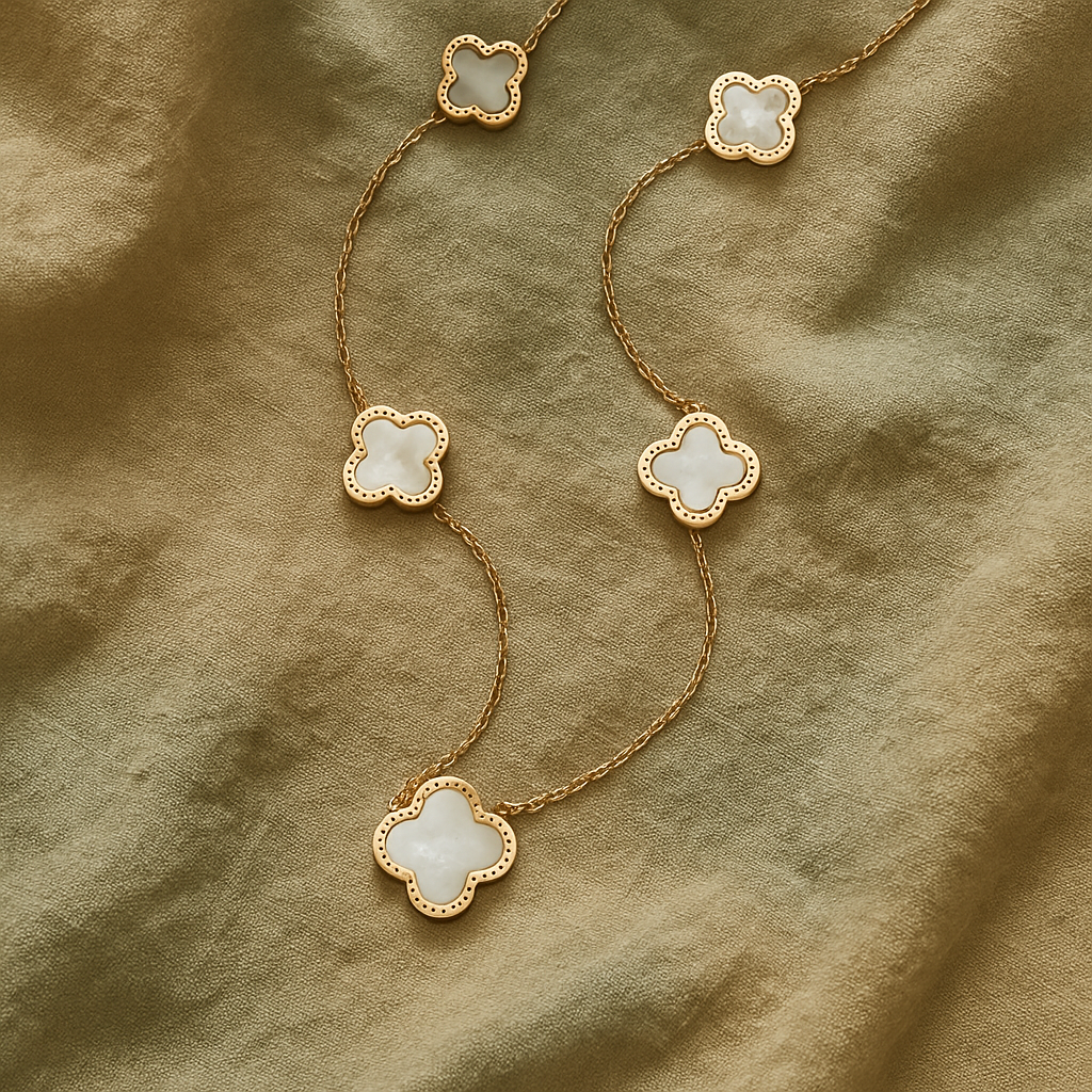 Pearl Clover Necklace