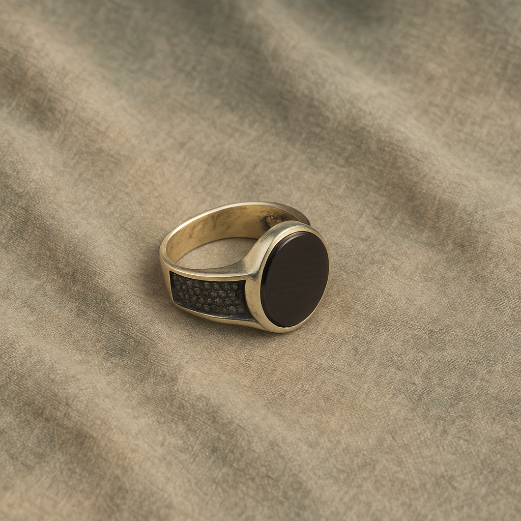 Turkish Black Onyx Studded 925 Sterling Silver Gents Ring