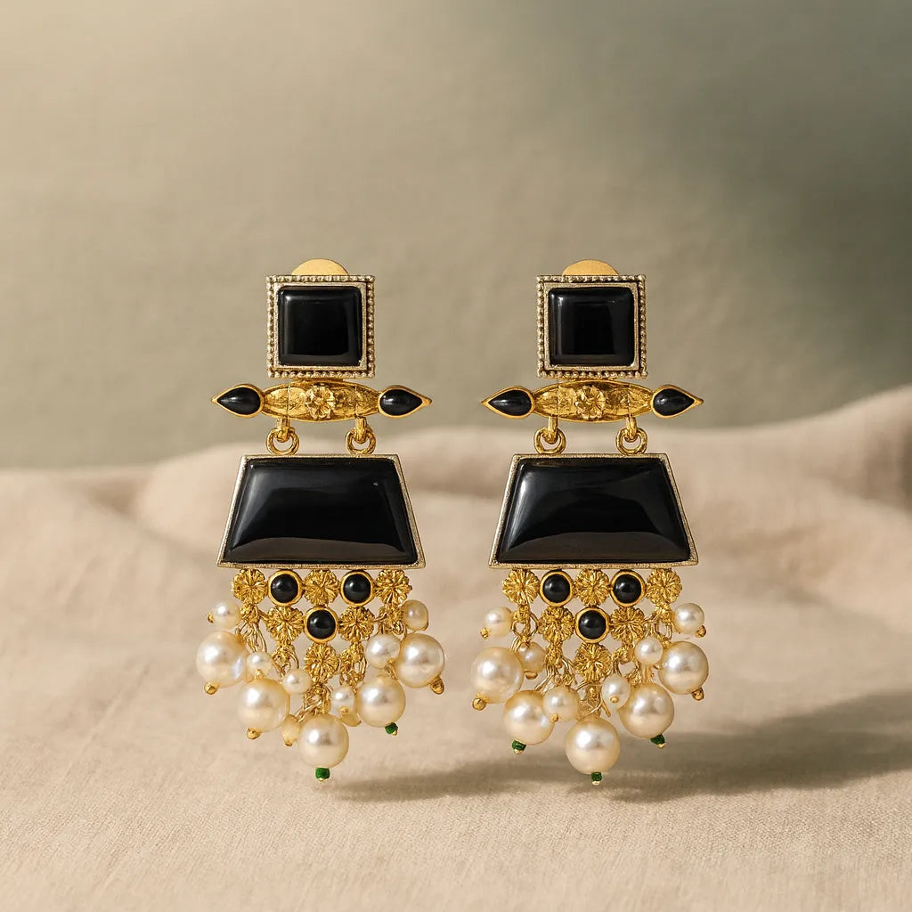 Sunehri Saaz Earrings